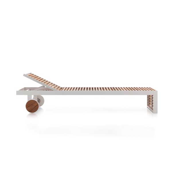 Outdoor Wood & Steel - Sun Lounger - Black Cherry Prime
