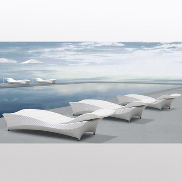 Outdoor Furniture - Sun Lounger - Fluid