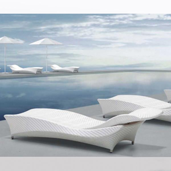 Outdoor Furniture - Sun Lounger - Fluid